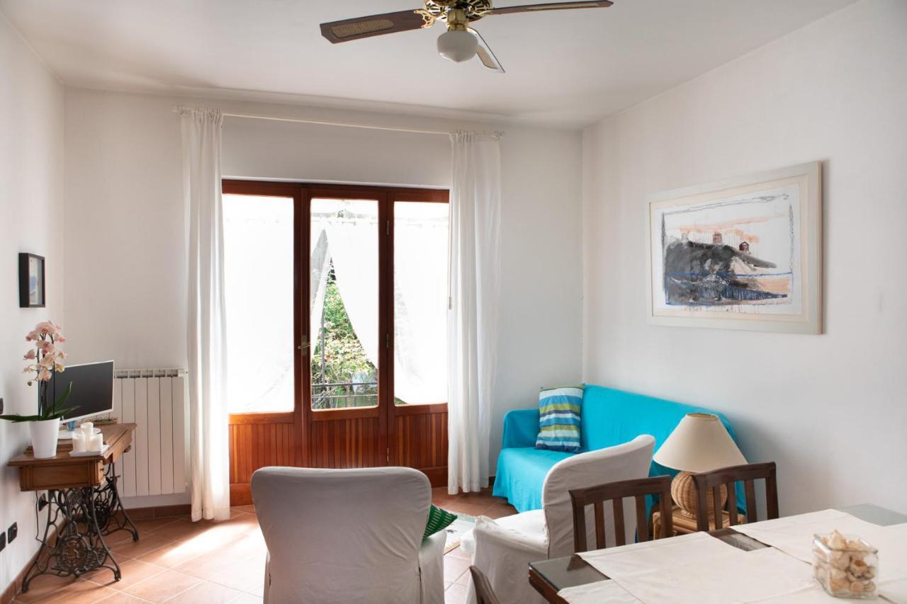 B&B Casa Di Claudia Marina Di Carrara Extérieur photo